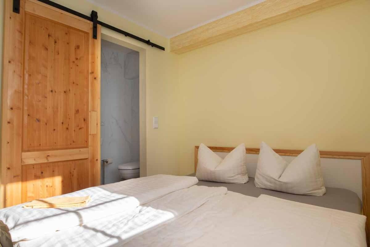 Hotel Hochwaldbaude Hain  Esterno foto