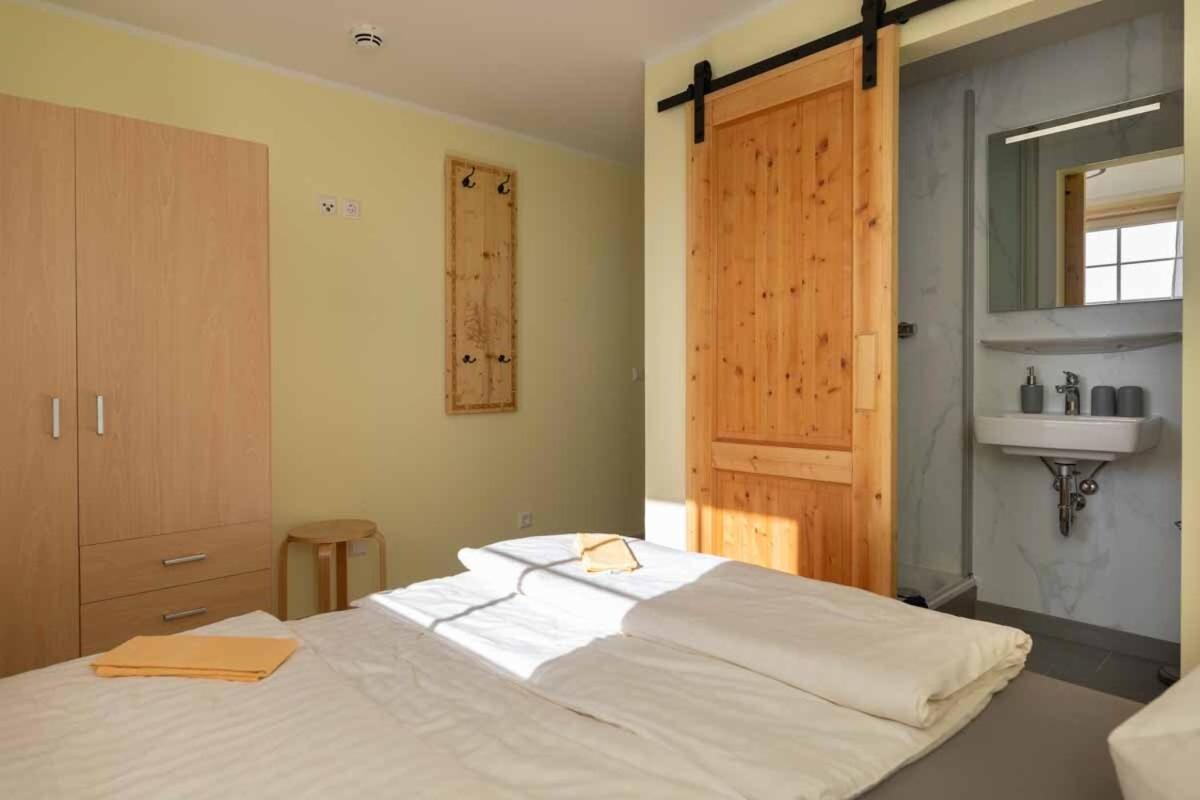 Hotel Hochwaldbaude Hain  Esterno foto